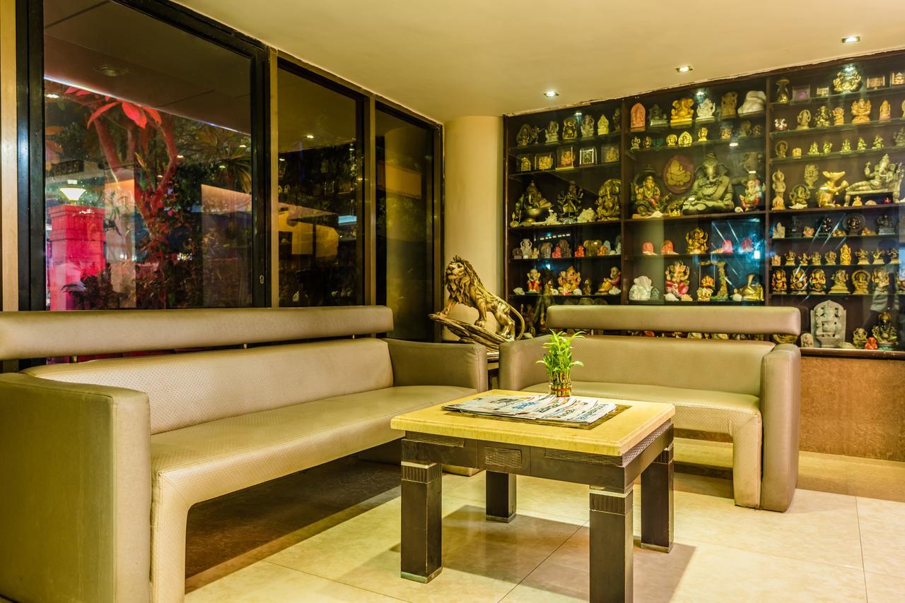 Hotel Panchratna Panvel Bagian luar foto